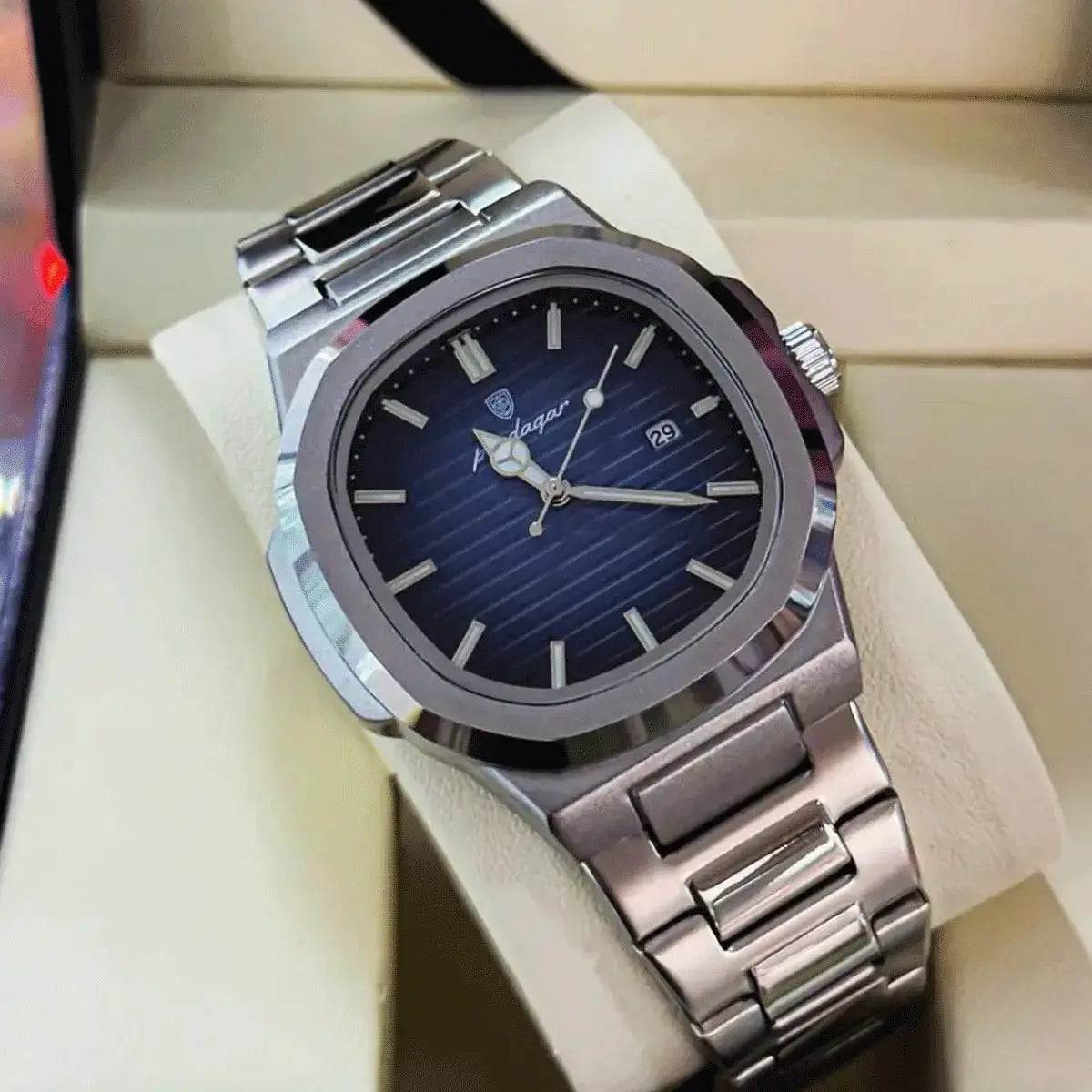 Men's Luxe Nautilus™ Watch with a Free Bracelet Kit – Proper Bargain!